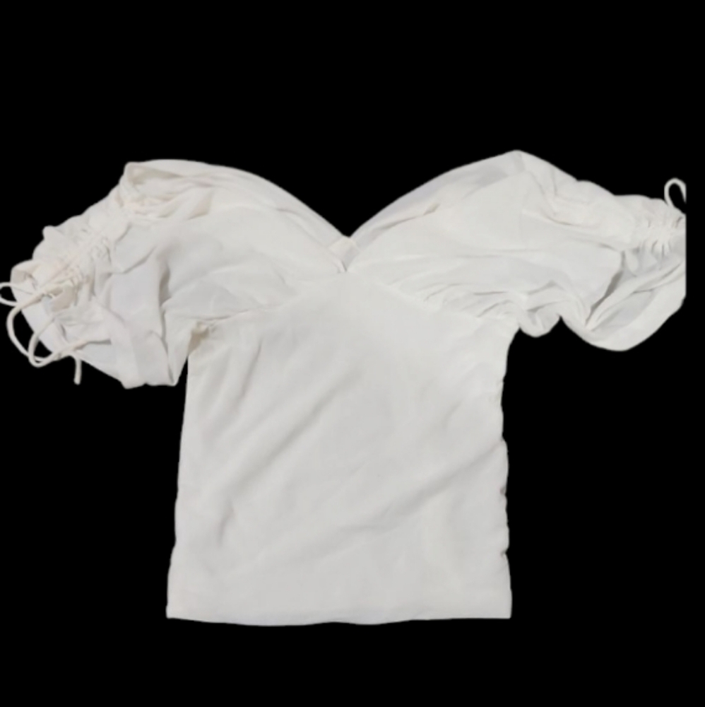 Vintage Newport News Elegant White Women's Top Med